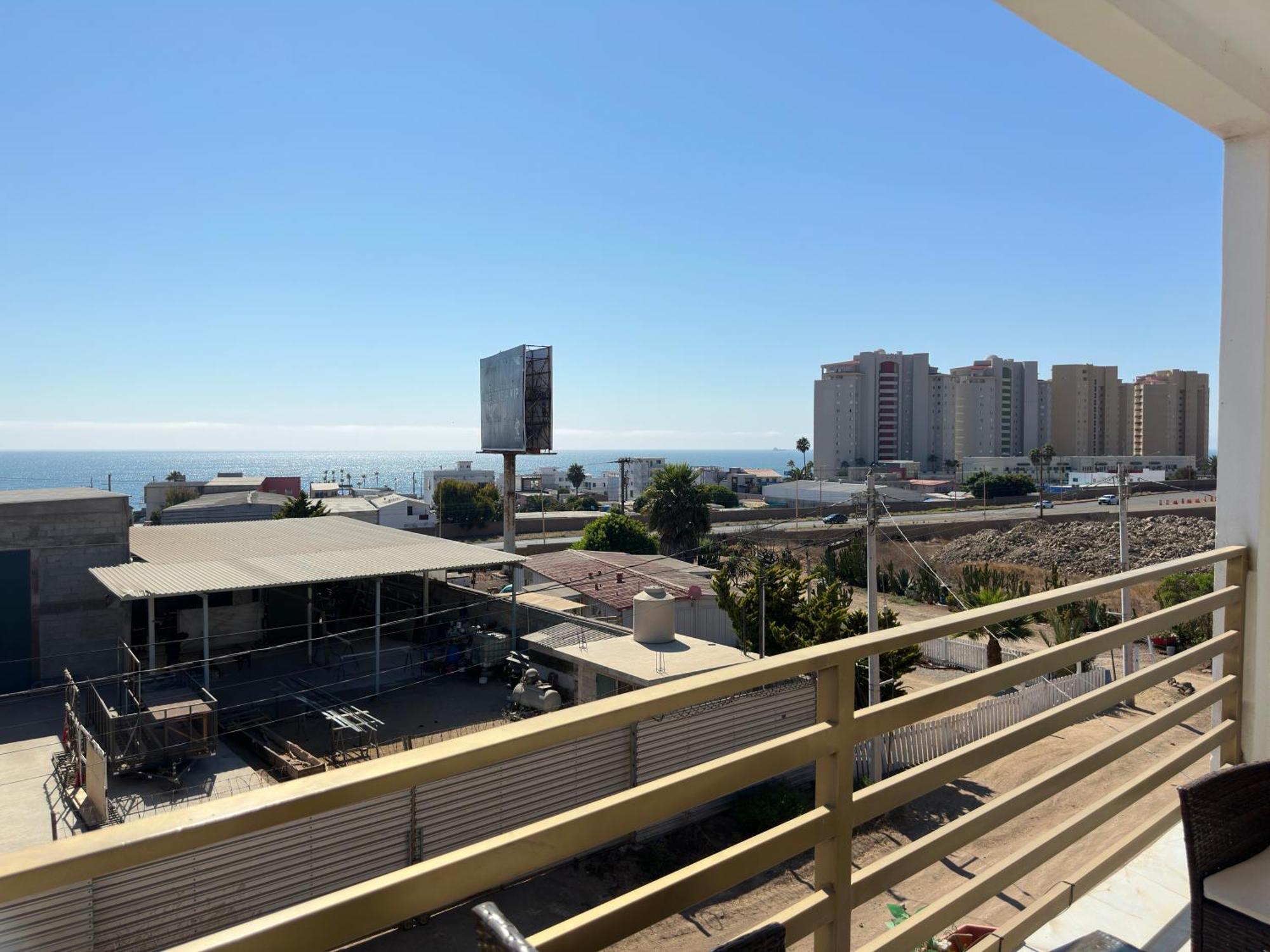 Las Mariposas Mini Suites Rosarito Esterno foto