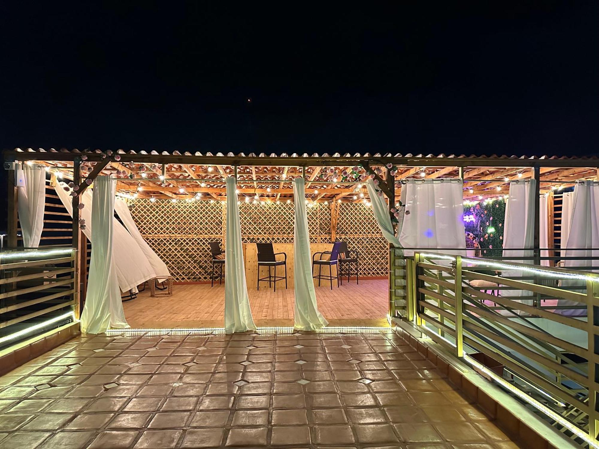 Las Mariposas Mini Suites Rosarito Esterno foto