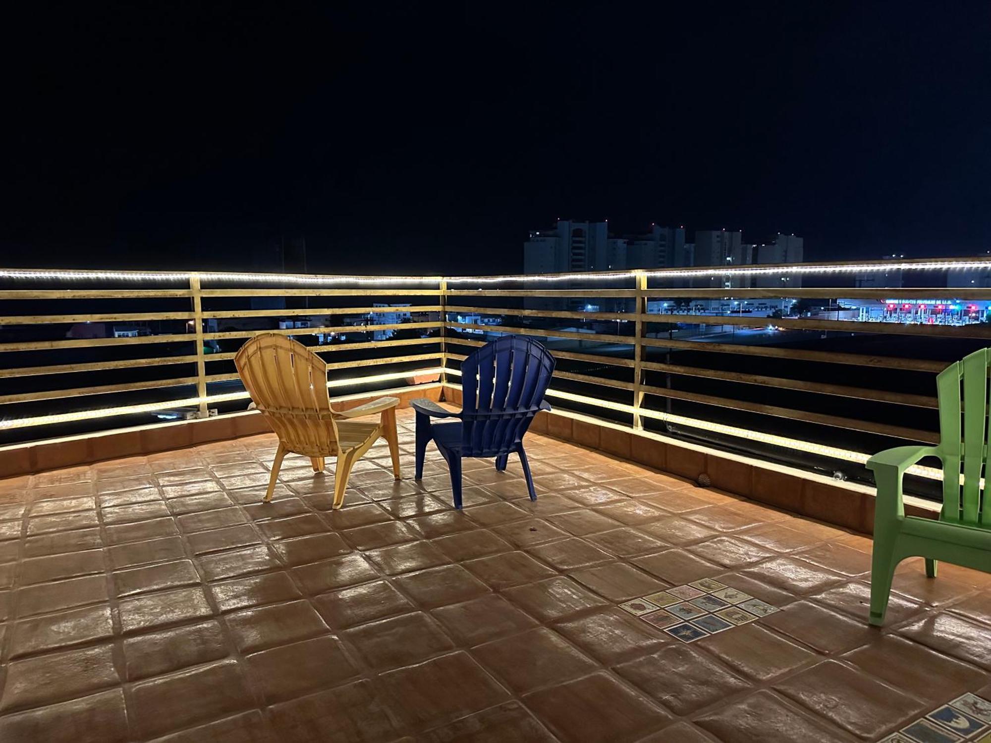 Las Mariposas Mini Suites Rosarito Esterno foto