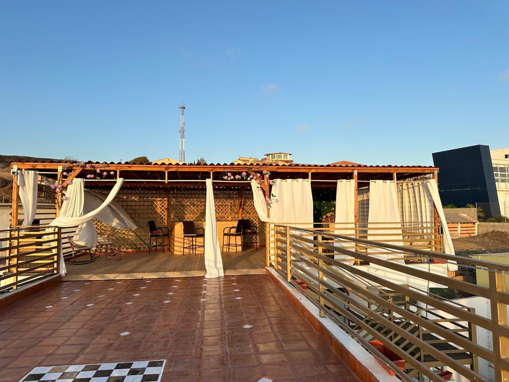 Las Mariposas Mini Suites Rosarito Esterno foto