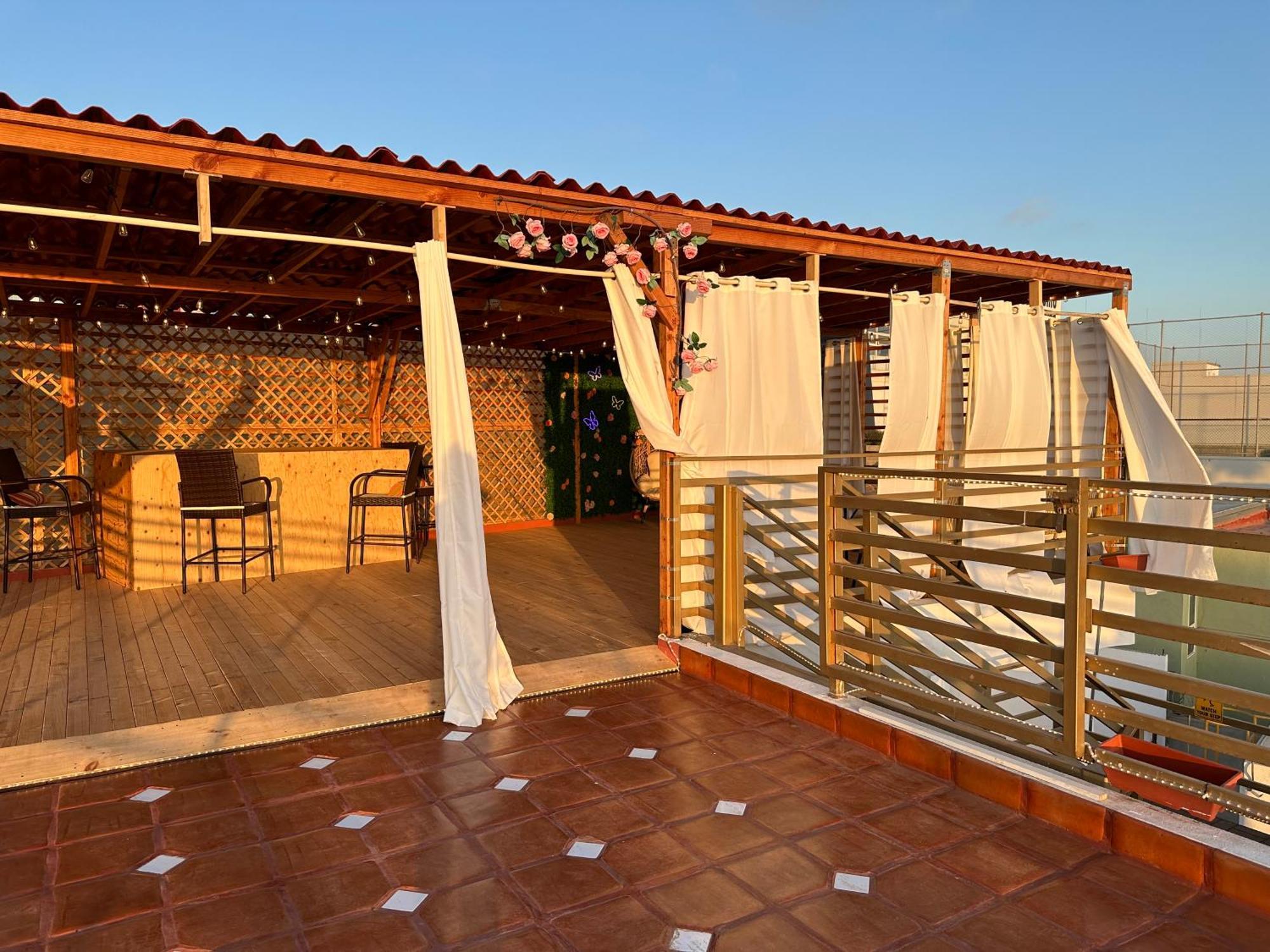 Las Mariposas Mini Suites Rosarito Esterno foto