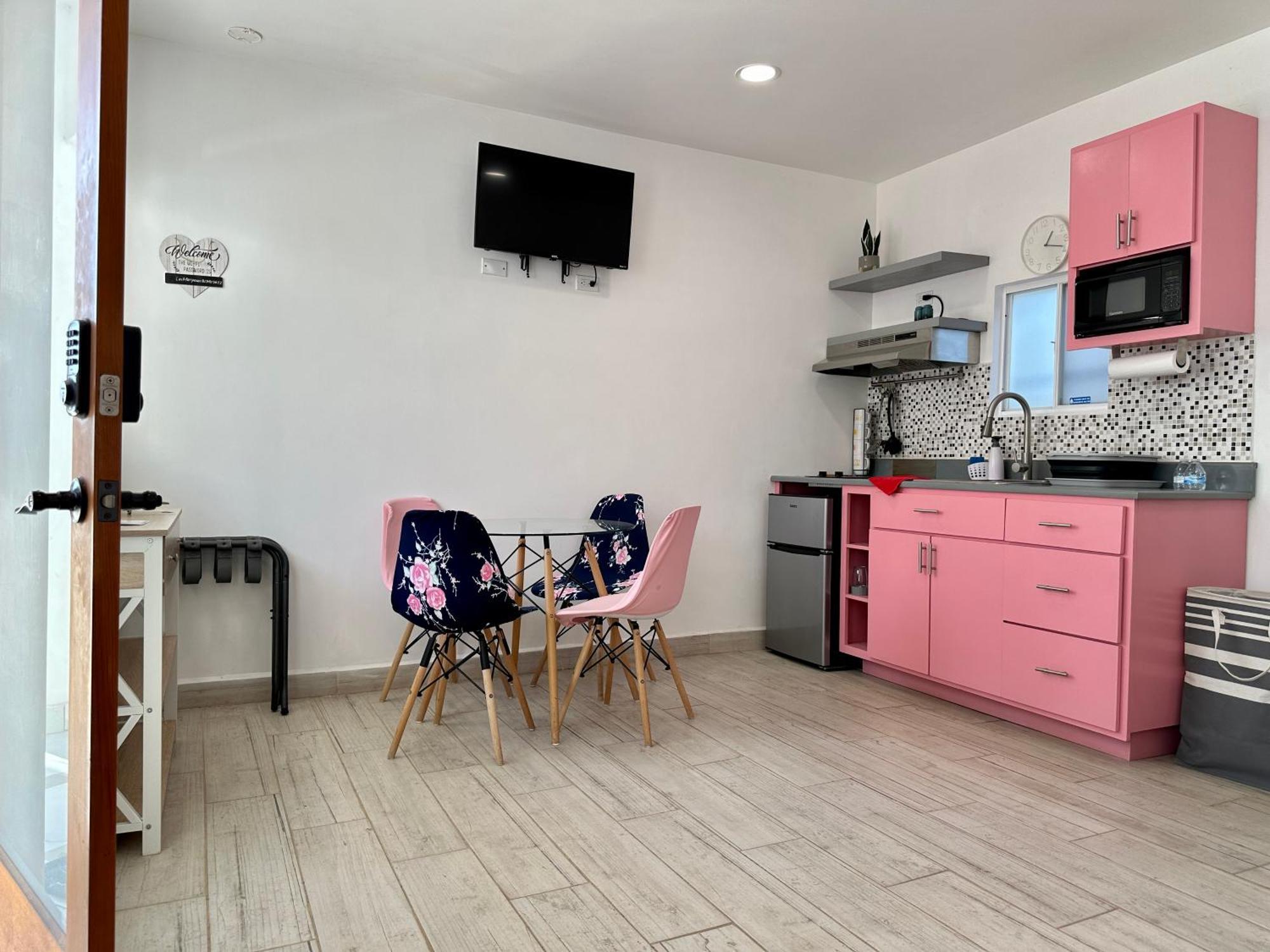 Las Mariposas Mini Suites Rosarito Esterno foto